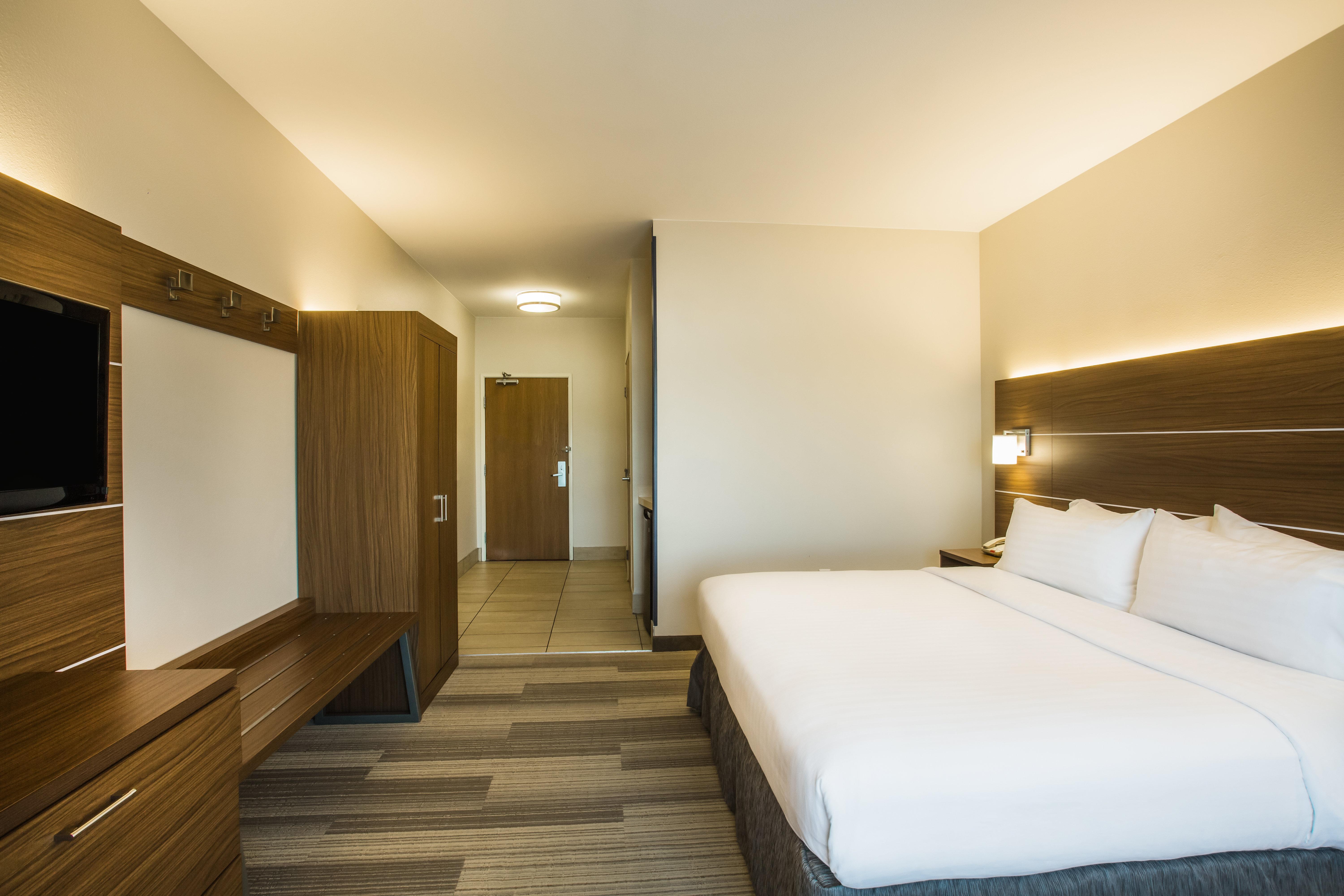 Holiday Inn Express Hotel & Suites Cedar City By Ihg Exterior foto