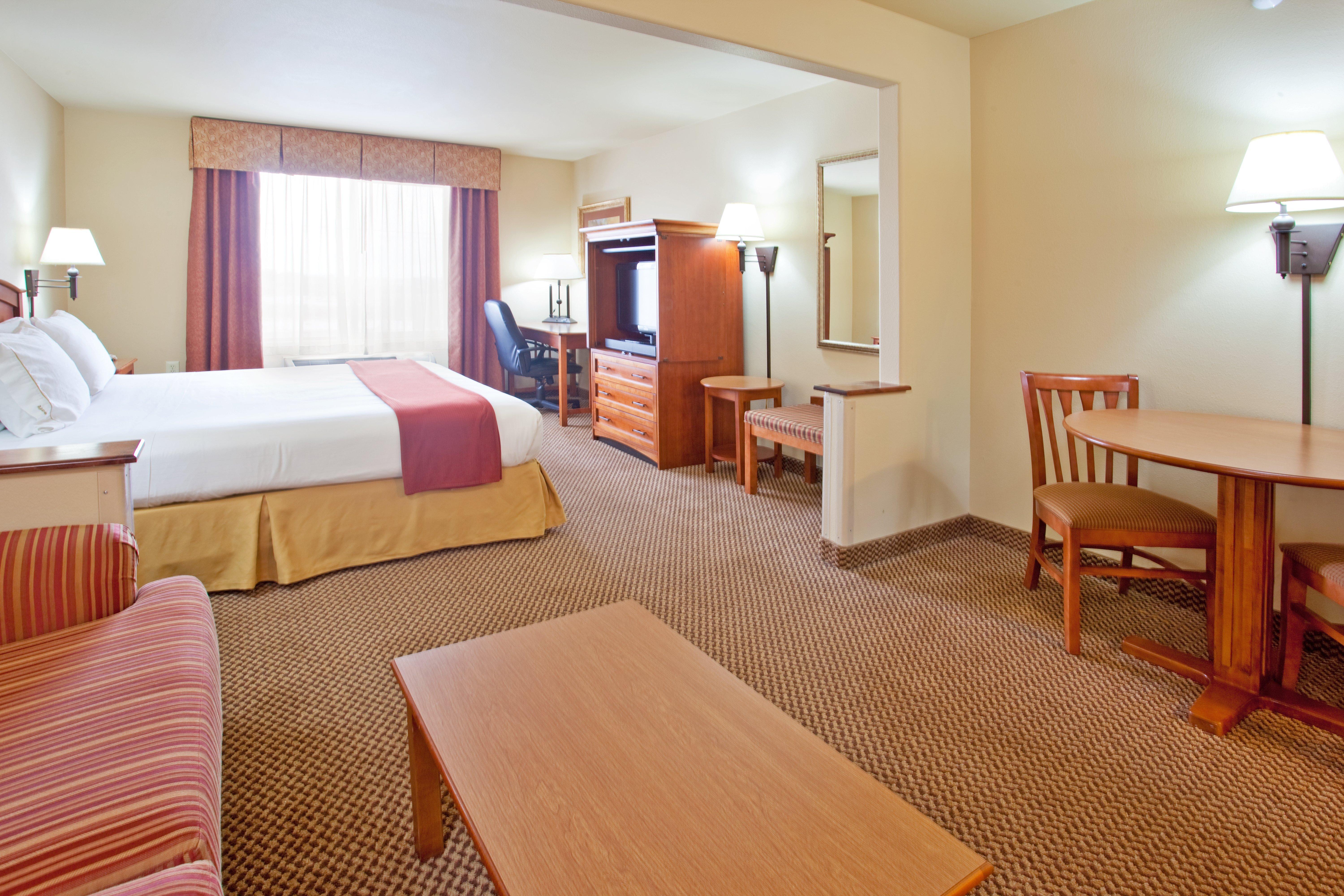 Holiday Inn Express Hotel & Suites Cedar City By Ihg Exterior foto