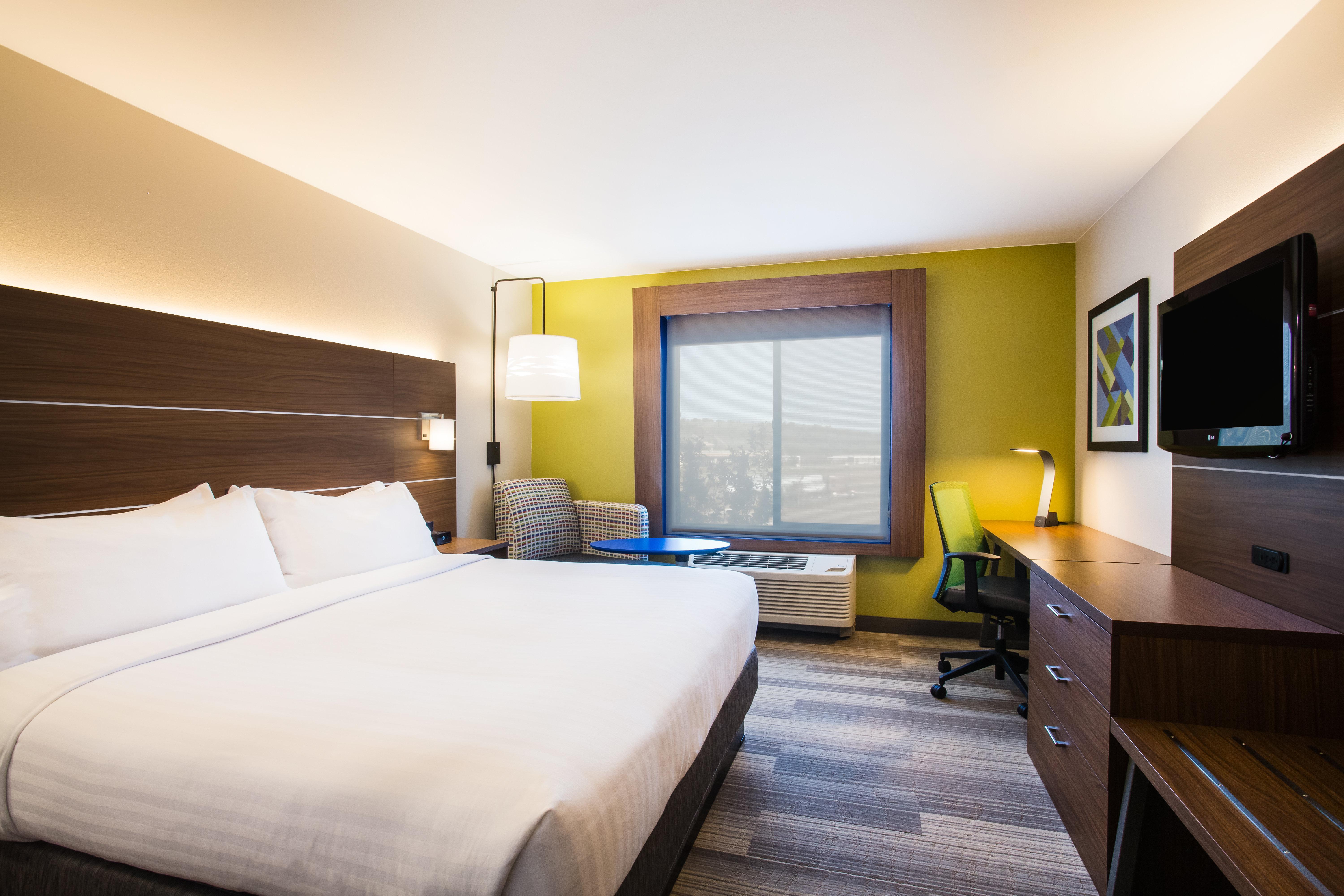 Holiday Inn Express Hotel & Suites Cedar City By Ihg Exterior foto