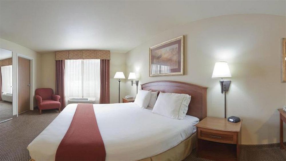 Holiday Inn Express Hotel & Suites Cedar City By Ihg Exterior foto